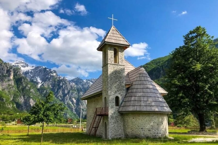 Tour Ditor me Guidë në Theth nga Shkodra